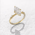 Classic Women's Four Claw Horse Eye Zirconia Ring