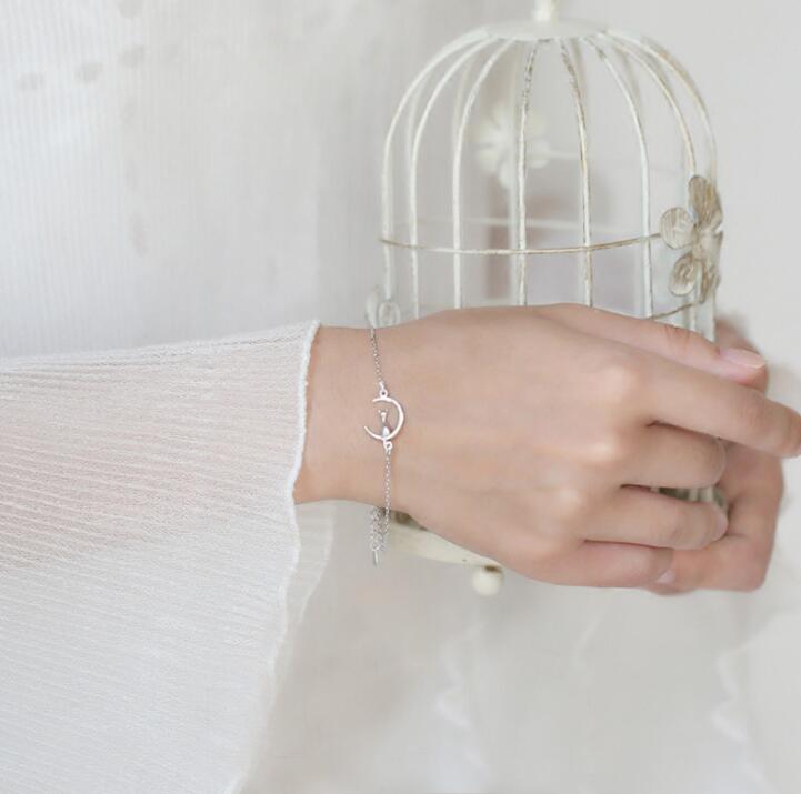 Moon Cat Bracelet - Stylish Animal Accessories