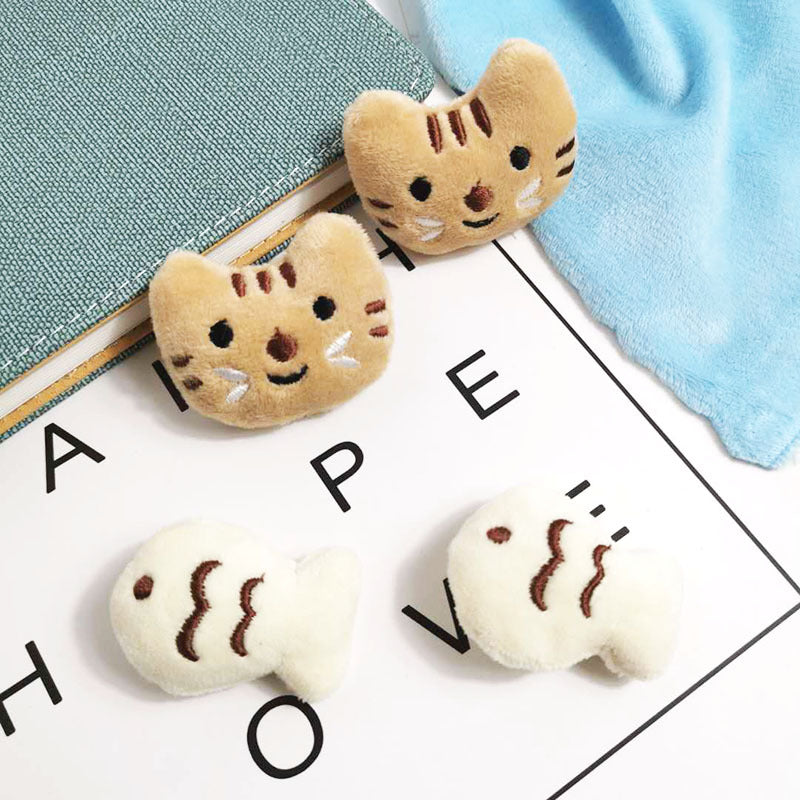 Cute Cat Bee Accessories Custom Brooch - Japanese Style