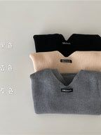 Elegant V-Neck Knitted Cotton Tank Top for Women