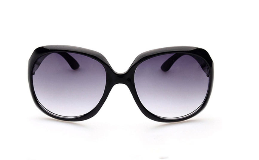 Classic Women's Sunglasses - Trendy Shades