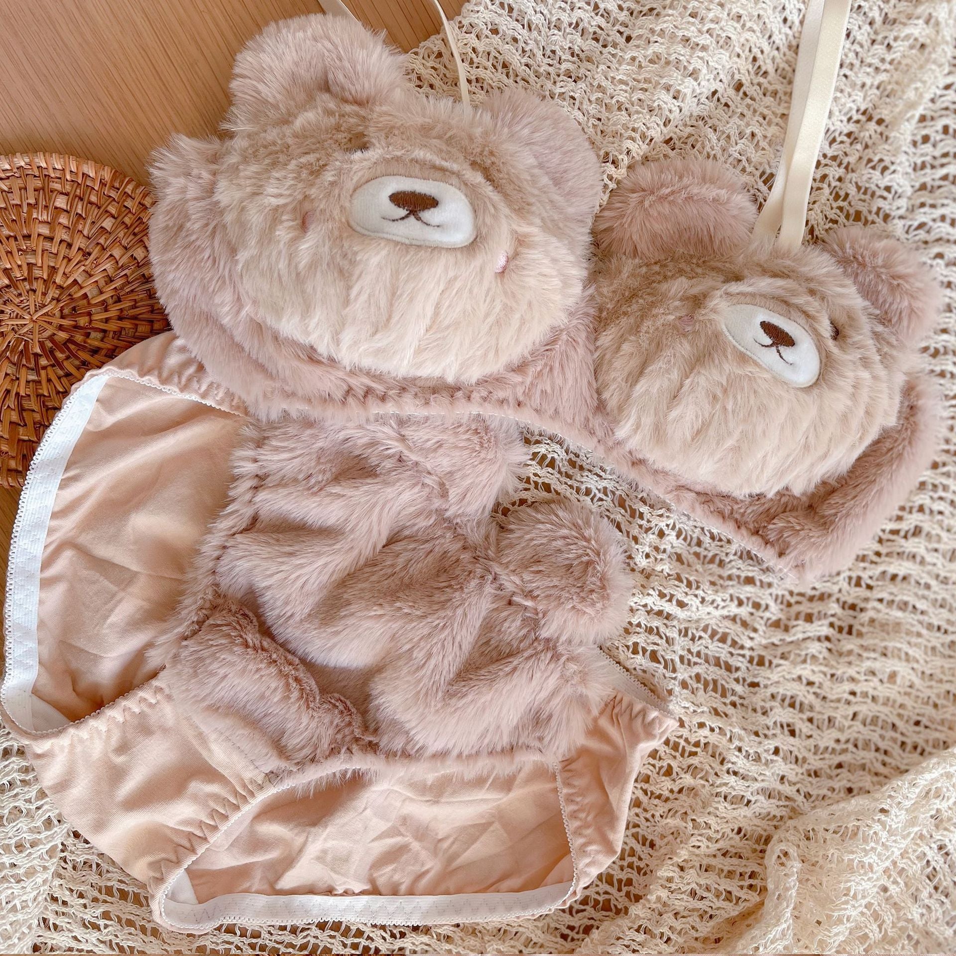 Cute Plush Bear Print Women's Wireless Underwear Set