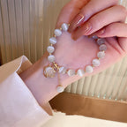 Women's Fashion Beaded Bracelet with Fortune Cat Design