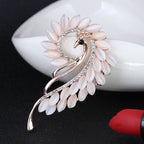 Fashionable Cat Eye Stone Peacock Brooch with Rhinestones