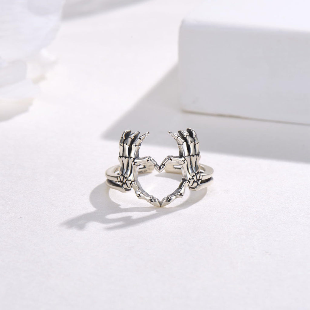 Retro Skull and Heart Paw Index Finger Ring