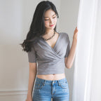 V-Neck Crop Top T-Shirt with Short Sleeves