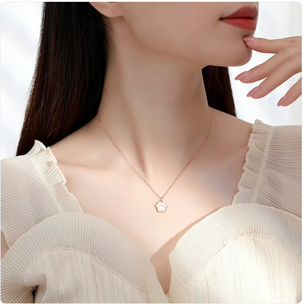 Cat Paw Necklace | Jewelry