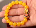 2019 New Cat's Eye Stone Bracelet with 3D Gold-Plated Pixiu