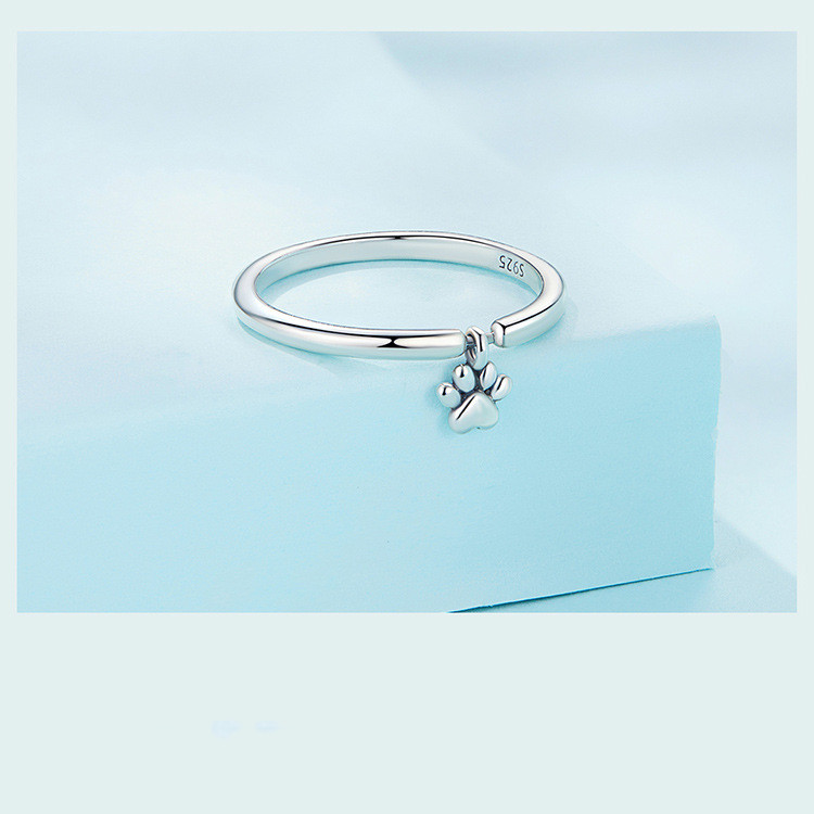 Simple And Lovely Animal Dog Paw Print Movable Ring | Jewelry