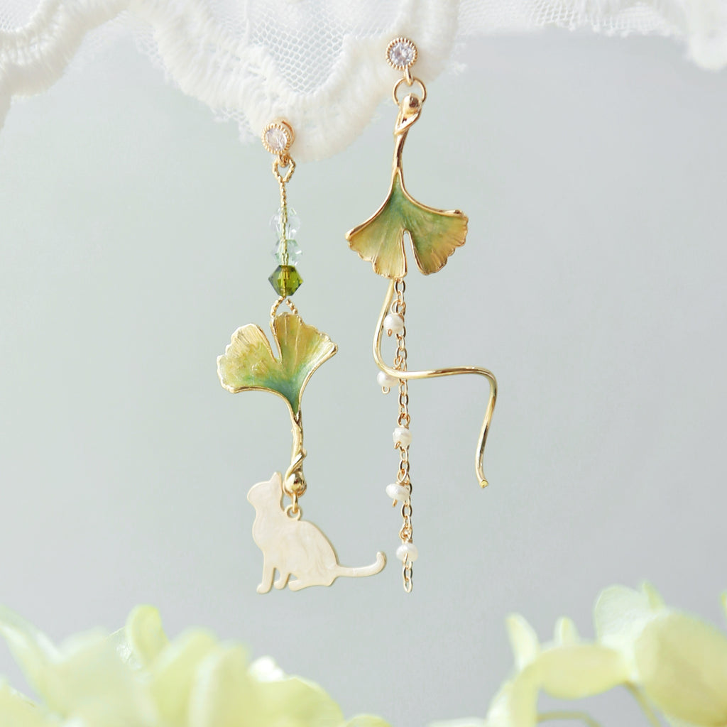 Ginkgo Cat Earrings - Cute and Sweet Student Style