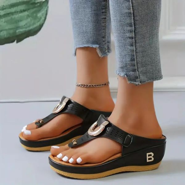 Women's Summer Beach Thong Wedge Sandals for Daily Use