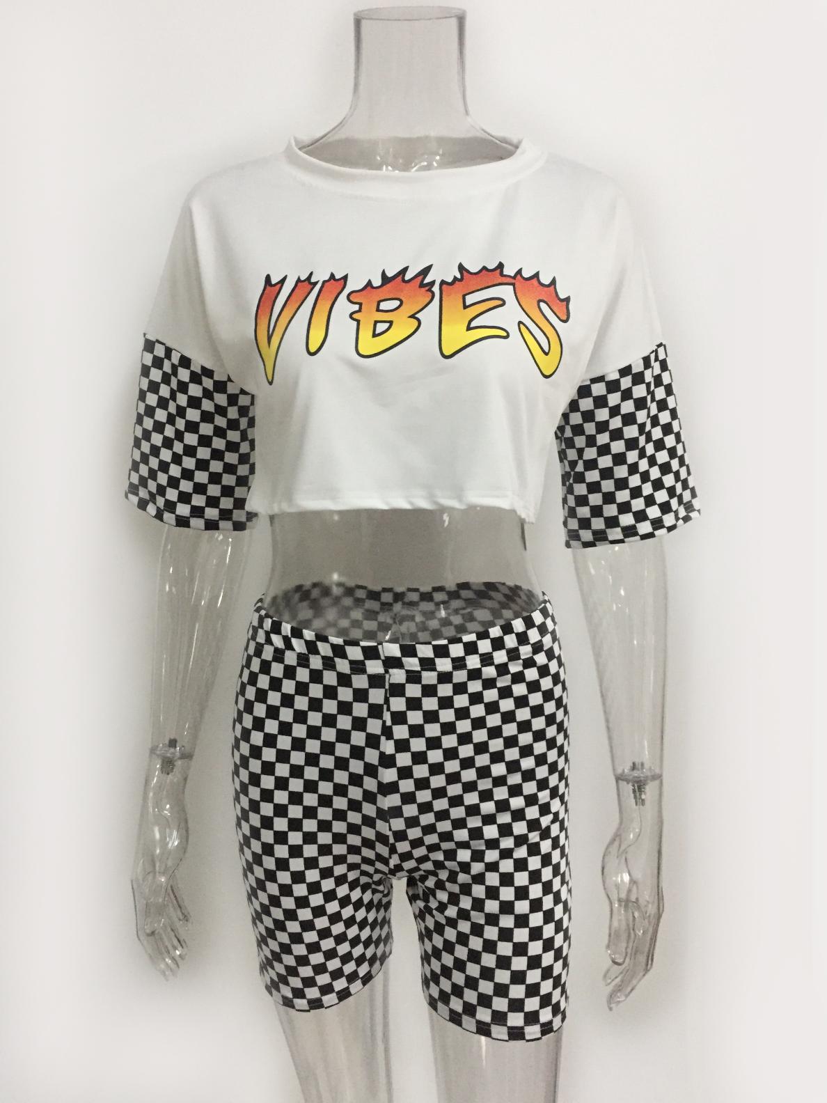 Trendy Street Style Tight Shorts and Crop Top Set