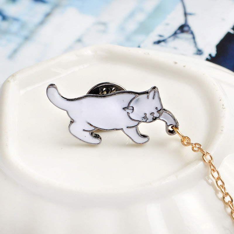 Fashionable Cat Pearl Brooch - Animal Apparel Pin