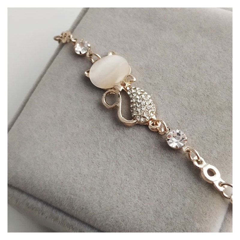 Trendy Korean Cat Bracelet with Accents