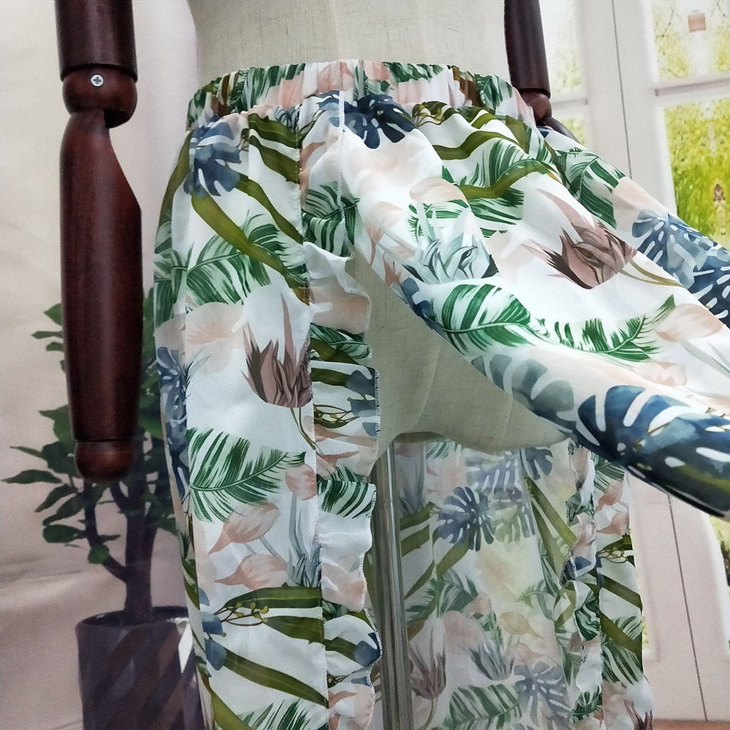 Tropical Leaf Print Ruffle Bikini Set