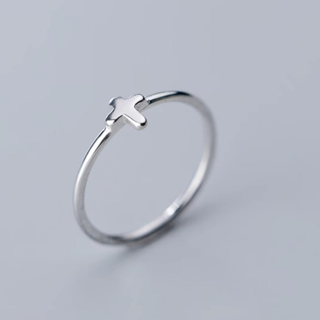 Elegant Cross Ring for Simple and Stylish Fashion