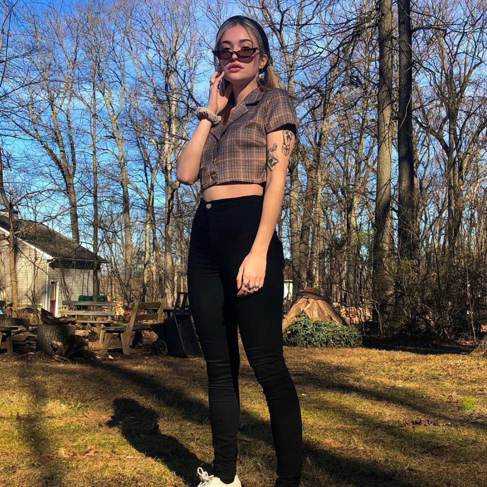 Summer Plaid Crop Top with Button Closure for Women