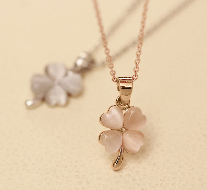 Elegant Cat's Eye Stone Clover Necklace for Women