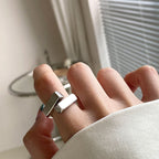 Geometric Cross Ring