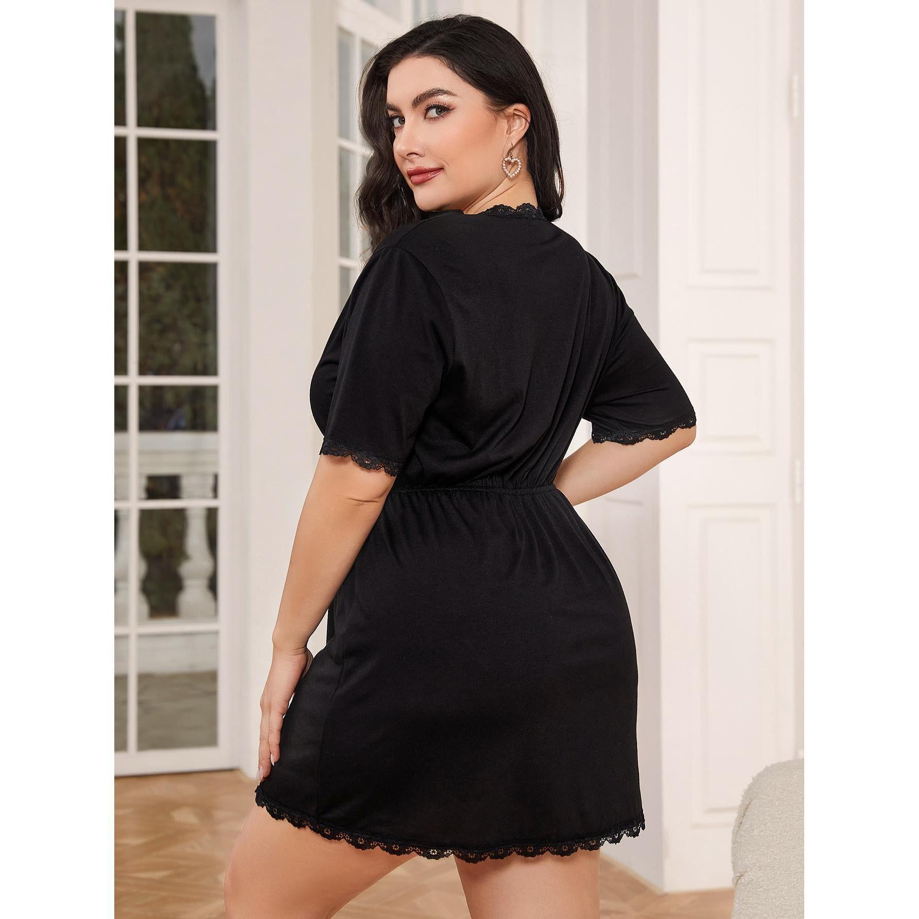 Plus Size Deep V-Neck Short Sleeve Sleepwear for Women