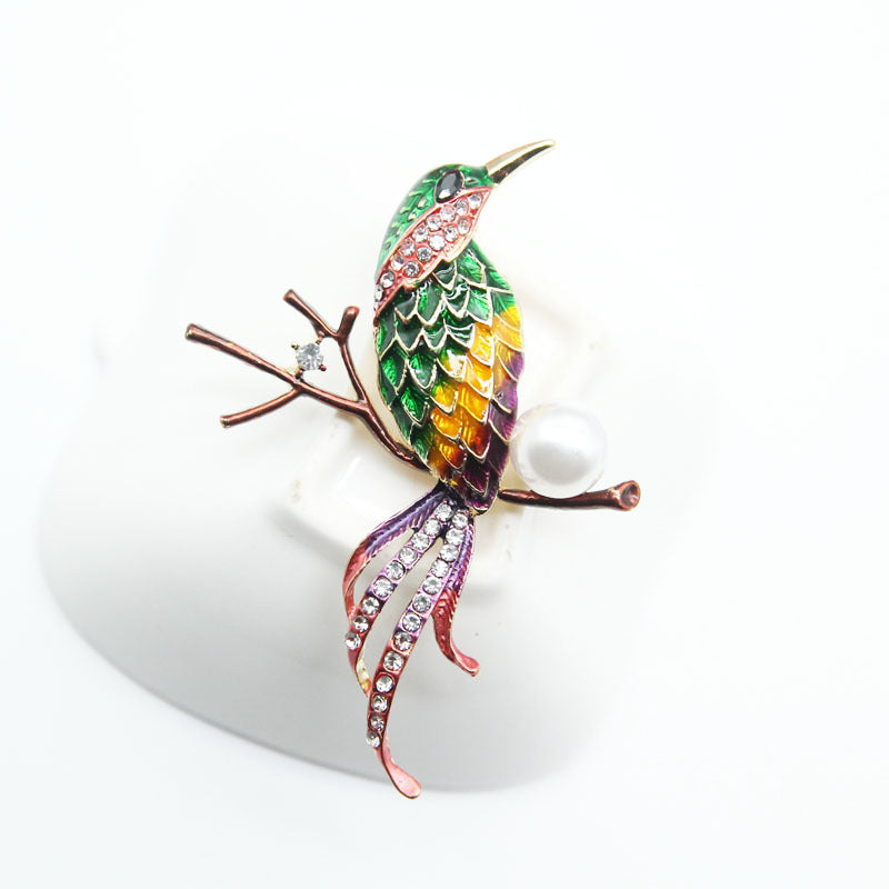 Fashionable Cute Flower and Bird Brooch in Alloy