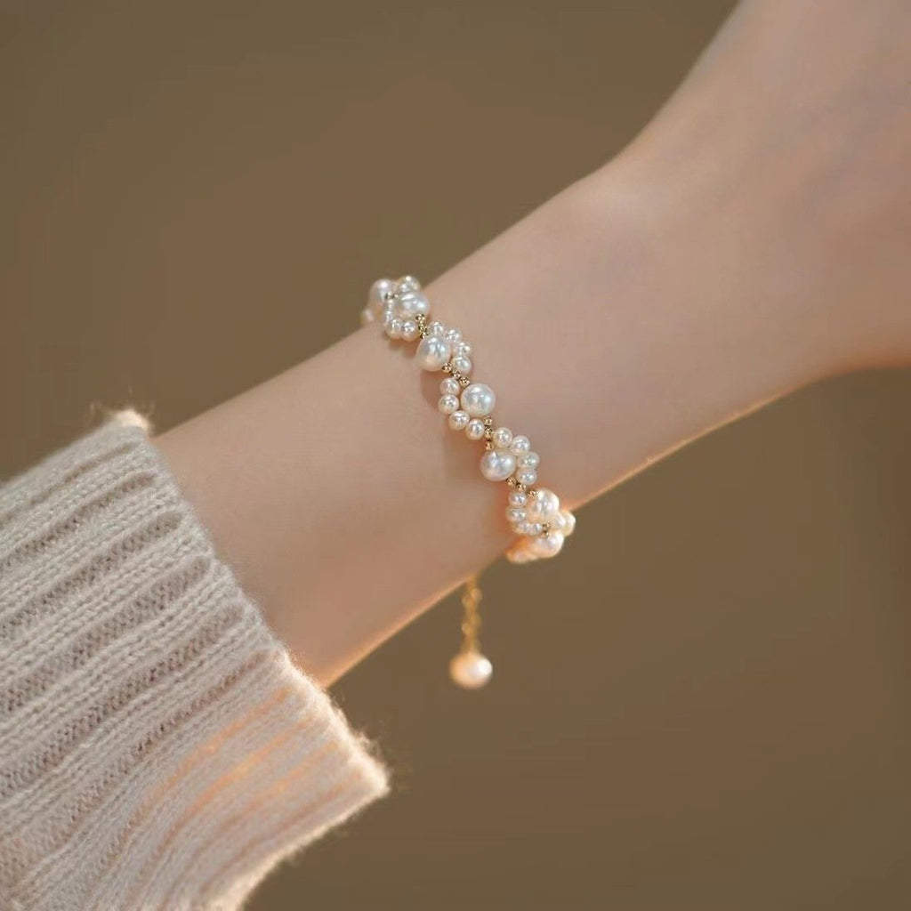Small Cat Claw Pearl Luxury Bracelet for Elegance