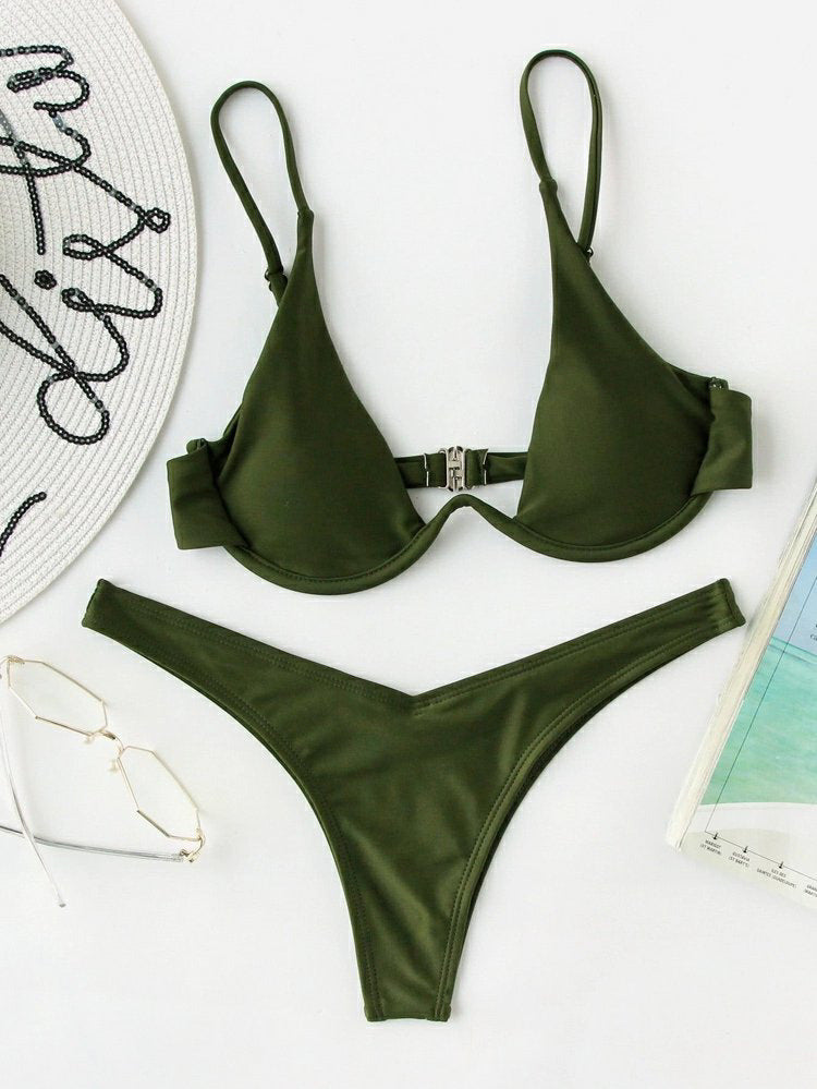 Two-Piece Steel Bracket Solid Color Bikini Swimsuit
