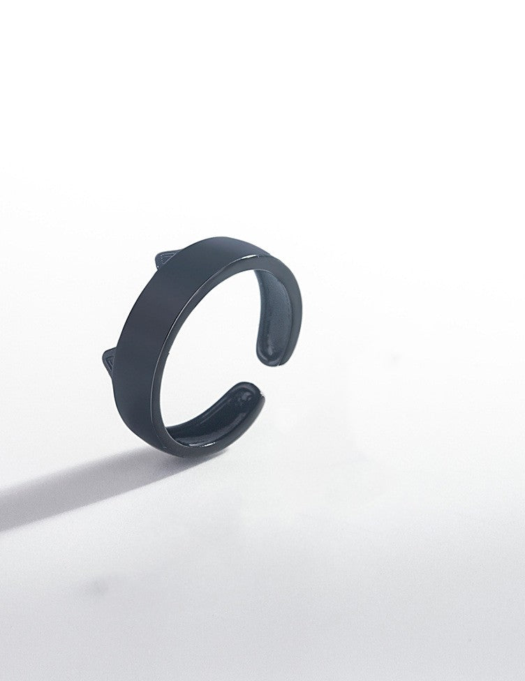 Black and White Cat Couple Ring