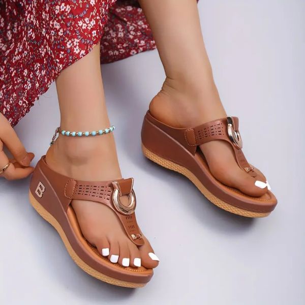 Women's Summer Beach Thong Wedge Sandals for Daily Use