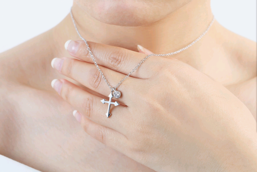 Fashionable Cross Pendant Necklace | Christian Jewelry