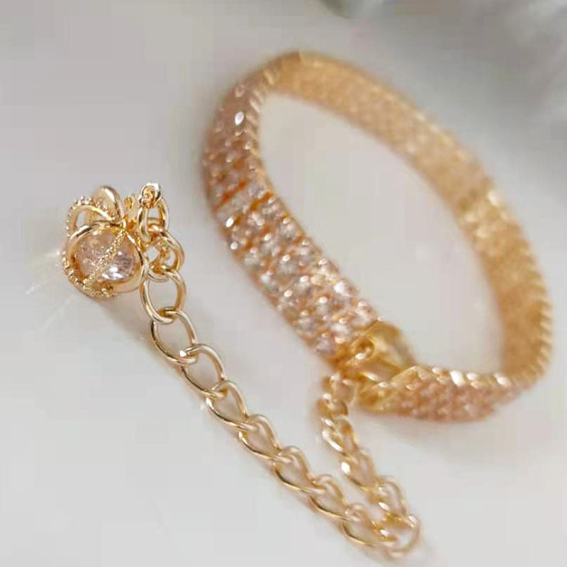 Pet Crown Gold Chain with Three Durable