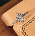 Diamond-shaped Horse Eye Zircon Women's Ring