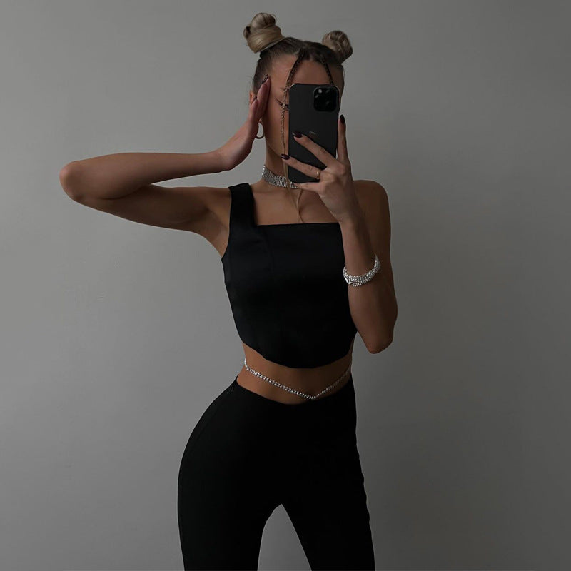 Casual Women's Sleeveless Tank Top in Street Aesthetic