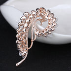 Fashionable Cat Eye Stone Peacock Brooch with Rhinestones