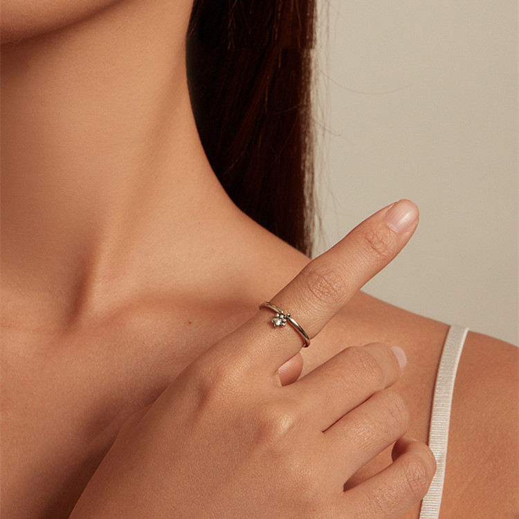 Simple And Lovely Animal Dog Paw Print Movable Ring | Jewelry