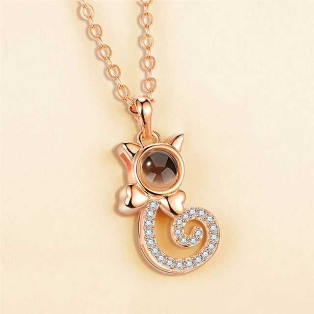 Cat Projection Necklace
