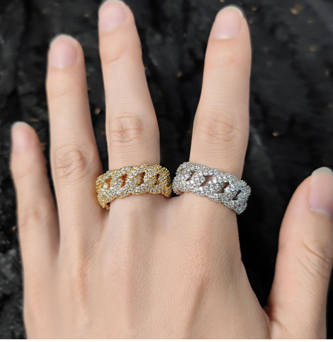 Delicate Cross-braided -encrusted Ring
