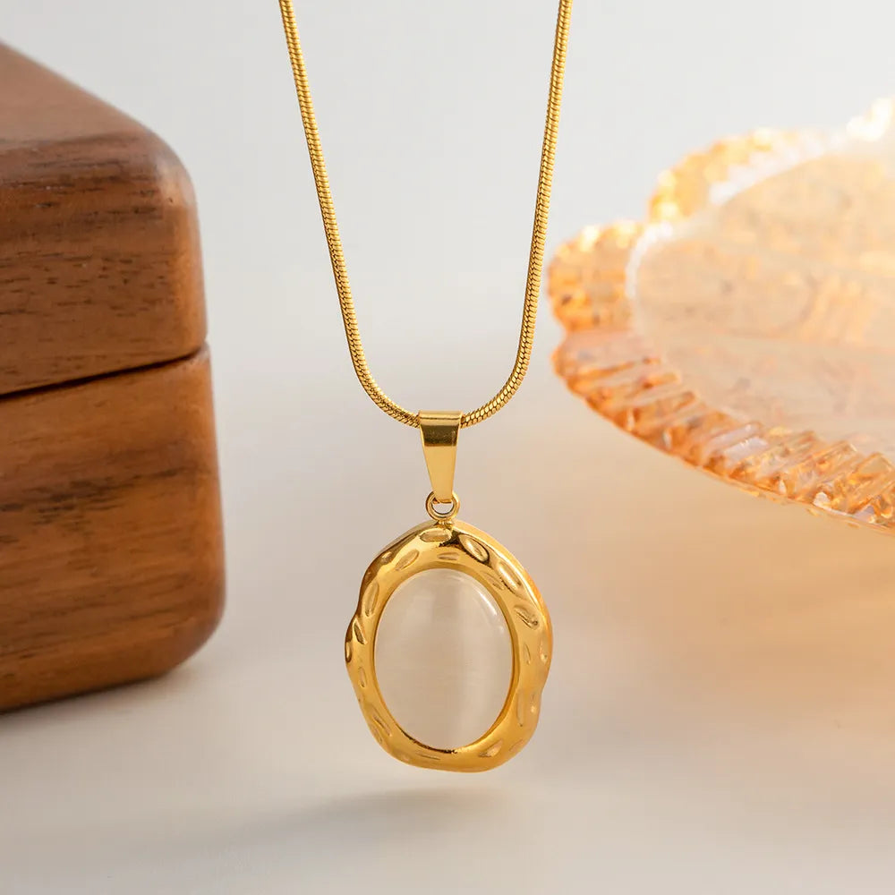 18K Cat Eye Pendant | Jewelry