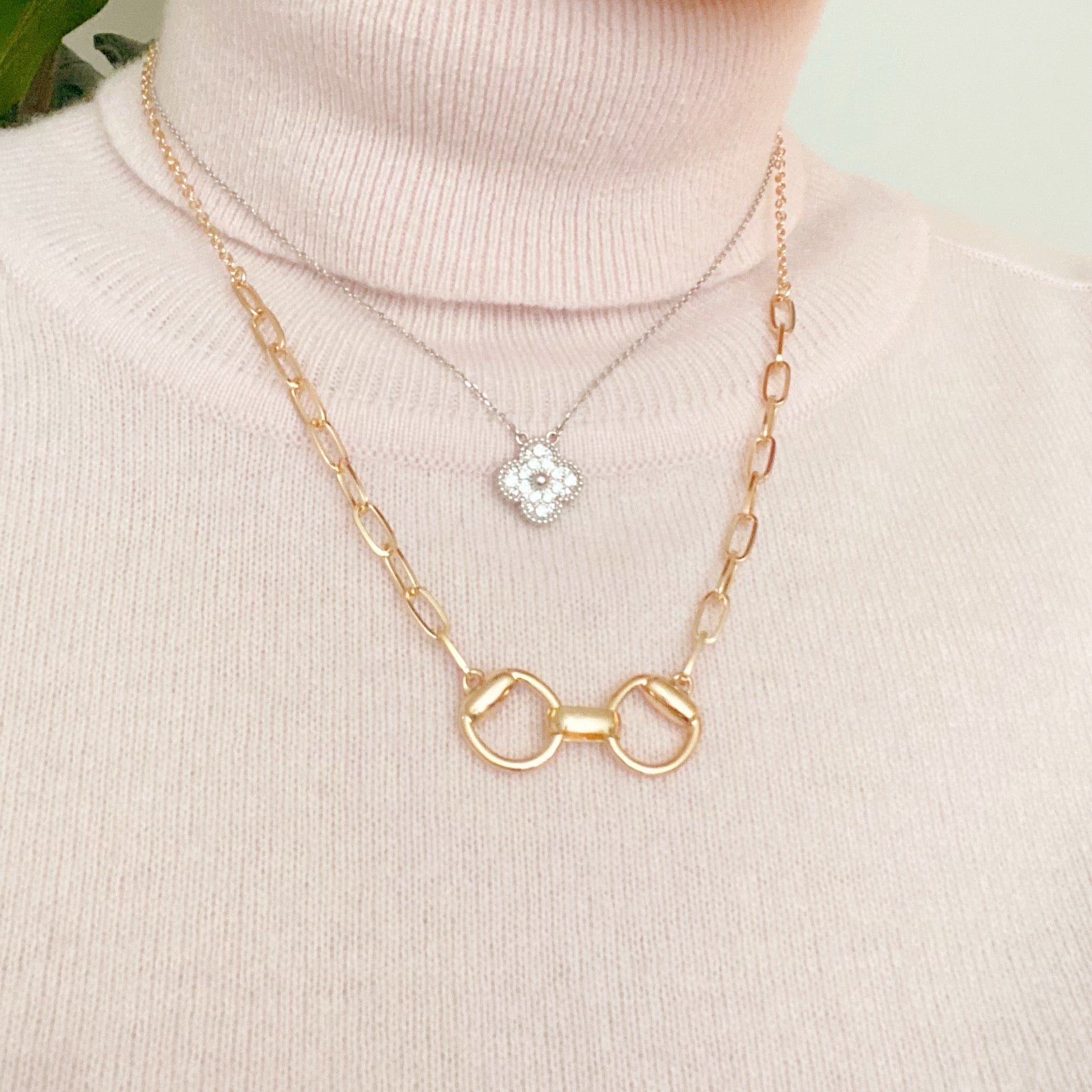 Equestrian Pendant Chain Necklace | Jewelry