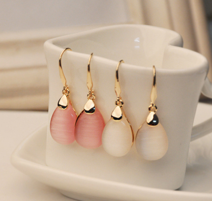 Cat's Eye Stone Drop Earrings in Teardrop Design