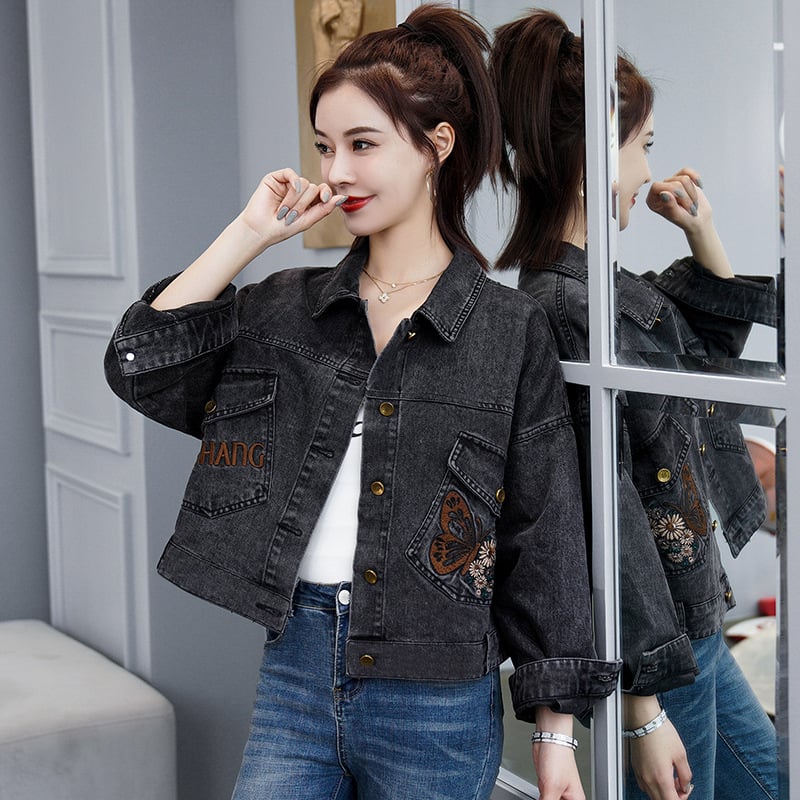 Retro Butterfly Embroidery Loose Crop Top