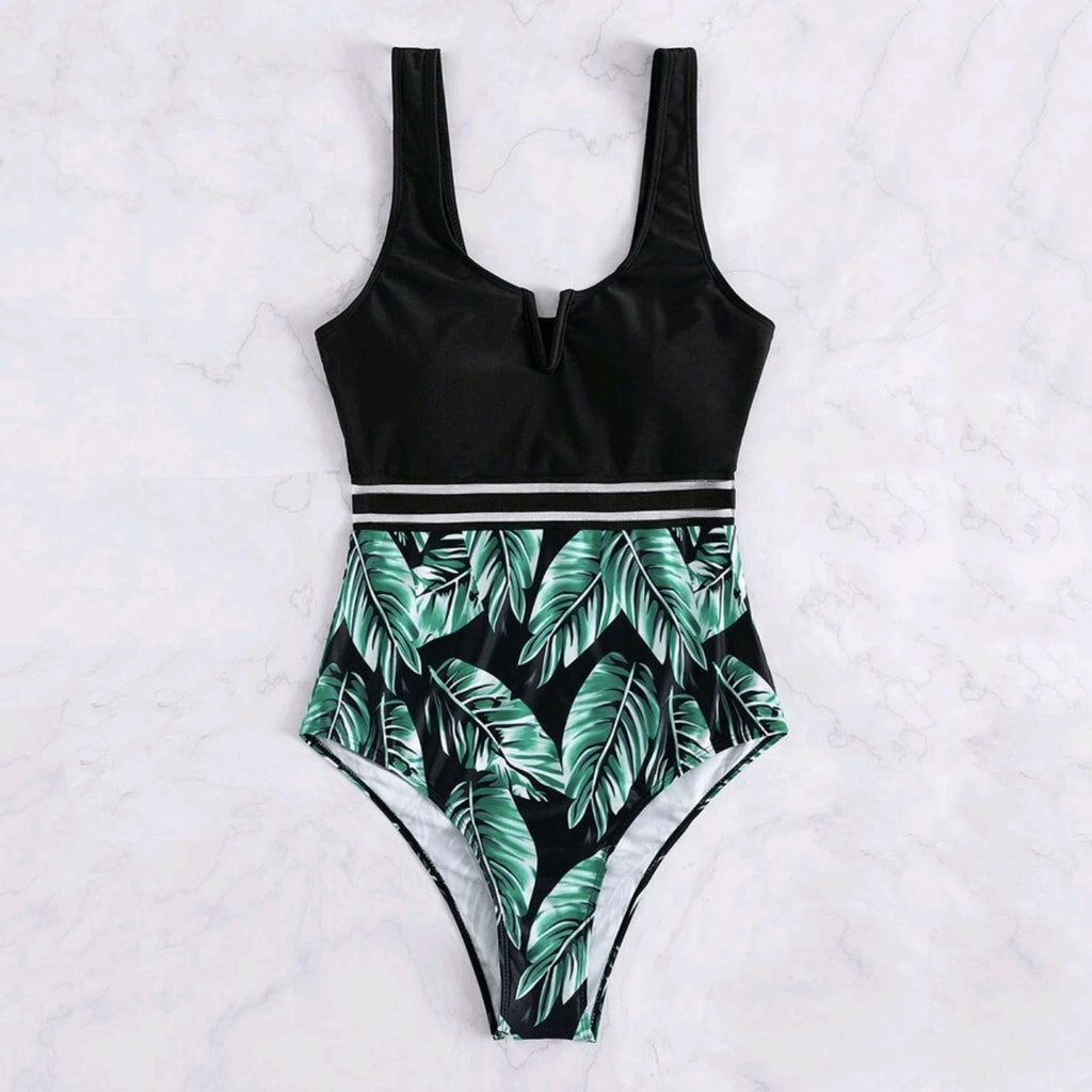 Plus Size Tropical Leaf Print One-Piece Swimsuit