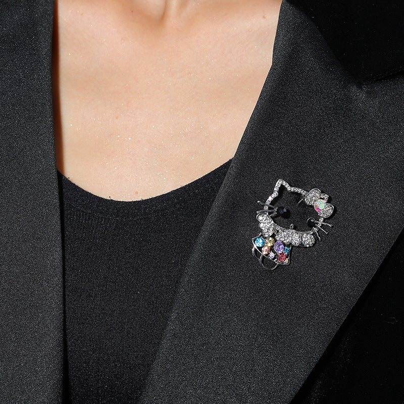 Cute Cat Brooch Fashion Accessory with Pin Coat