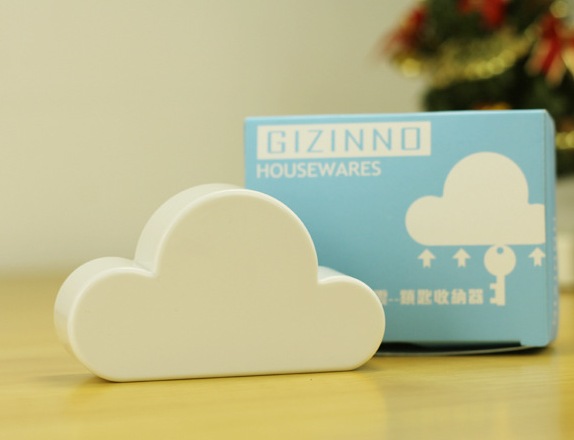 Cloud Key Holder with Strong Magnetic Keychain | Accessory