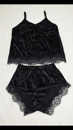 Women's Stylish Tank Top and Shorts Set (Two Pieces)