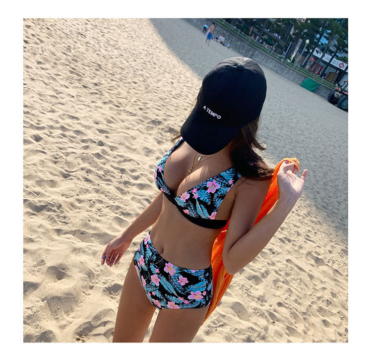 Women's Tropical Floral Triangle Bikini Set