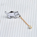 Fashionable Cat Pearl Brooch - Animal Apparel Pin
