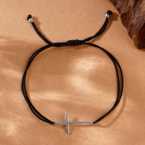 Minimalist High-End Fashion Cross Pendant
