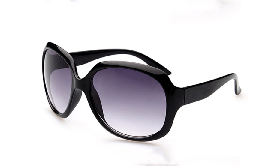 Classic Women's Sunglasses - Trendy Shades