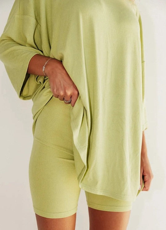 Women's Casual Short Sleeve T-shirt & Shorts Set